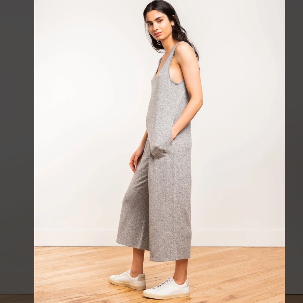 Gray LatteLove romper jumpsuit EUC size x large - Picture 2 of 9
